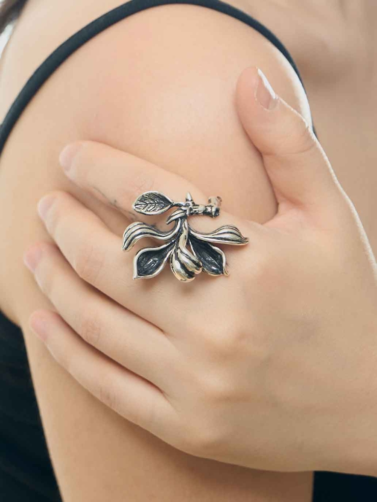 La Primavera Shadow Peta Ring
