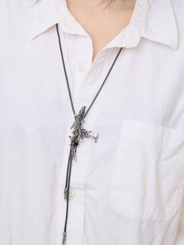 La Primavera Undercurrent Tether Bolo Tie Necklace