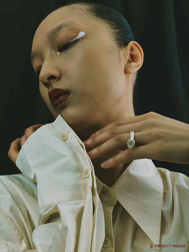 White Quartz Egg Ring