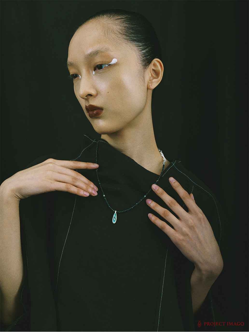 White Cradle Shell Necklace