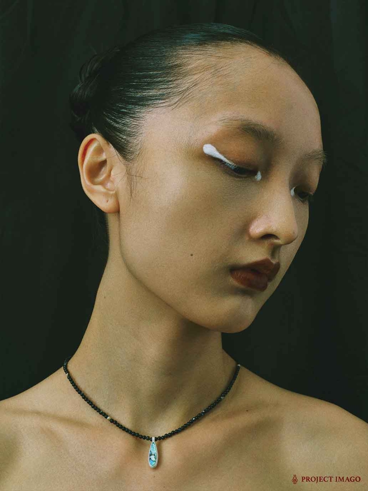 White Cradle Shell Necklace