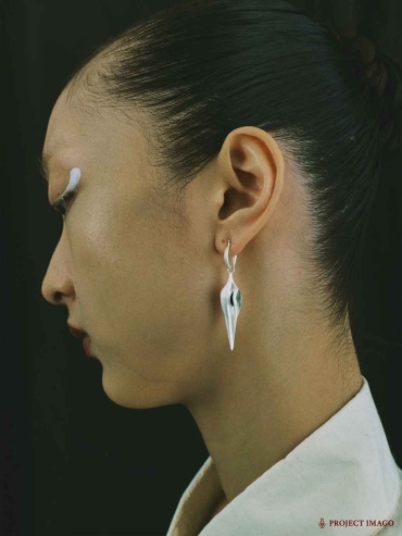 White Black Agate Suspension Earrings