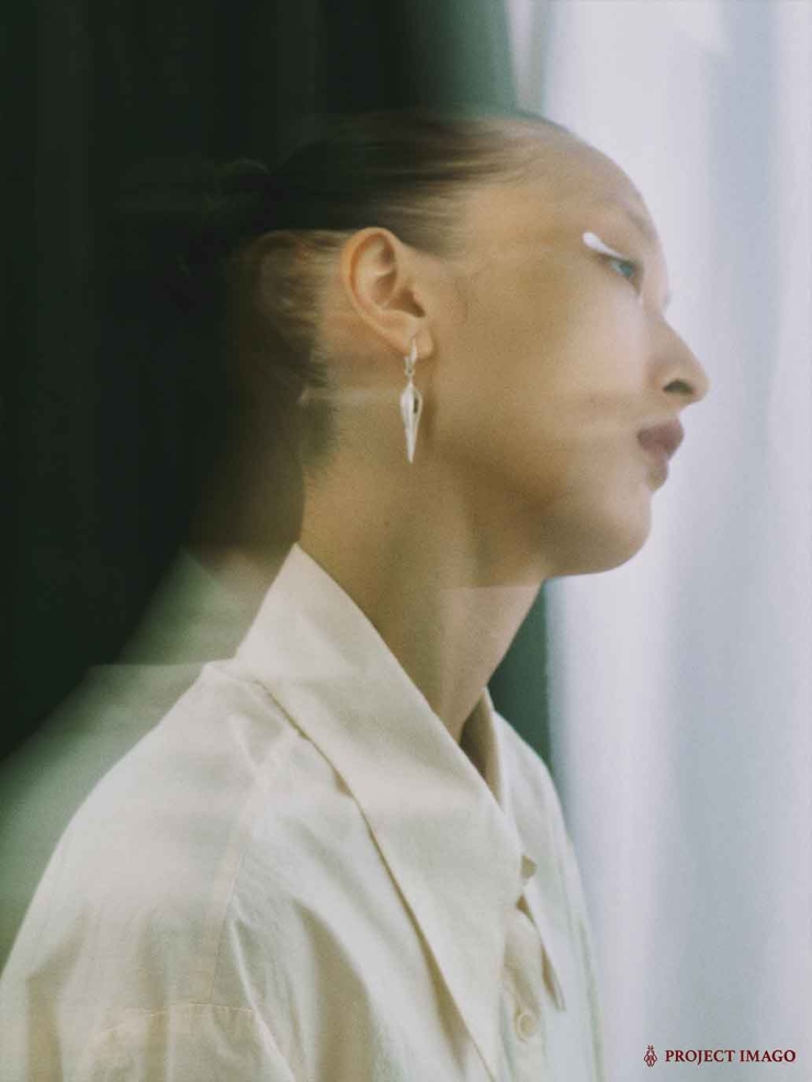 White Black Agate Suspension Earrings