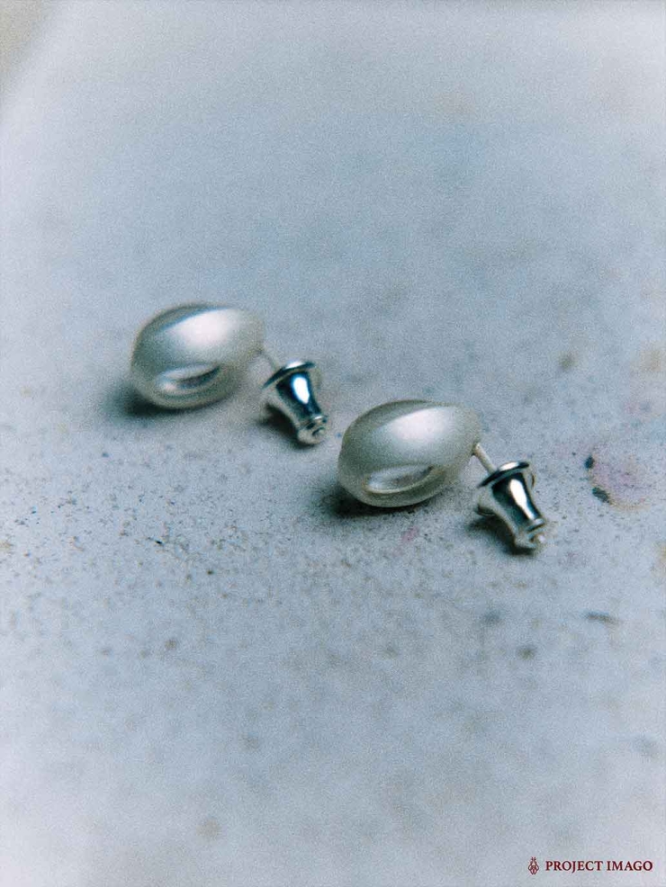 White Quartz Egg Earrings