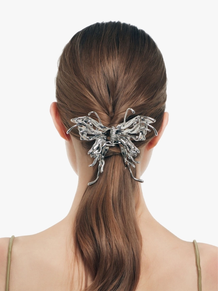 Liquefied butterfly hair claw clip