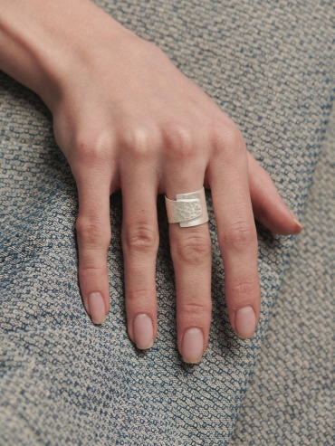 WUTUO- La Turbulence Ring