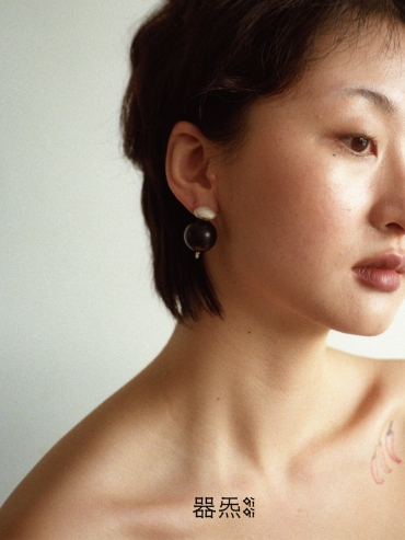 Seed and orb earrings