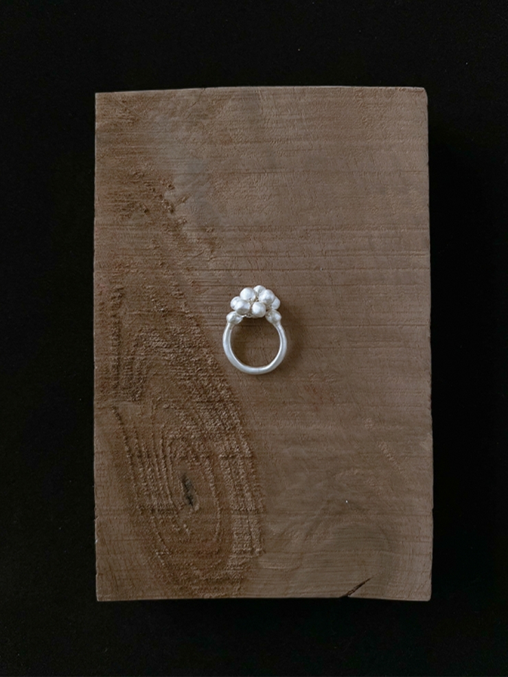 Silver Cluster of Seeds Ring