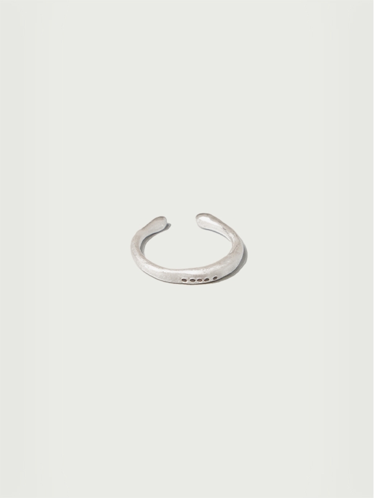 Round Not Round - Petit White Citrine Silver Ring