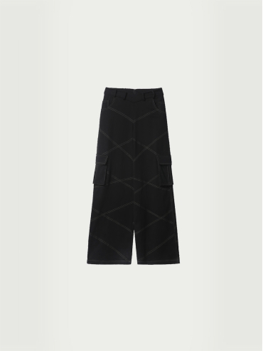 Black V-waist cargo sweatpants