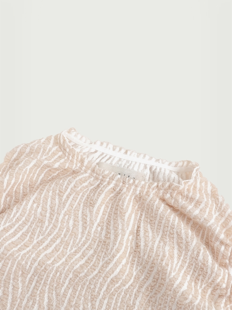 Cream bubble yarn top