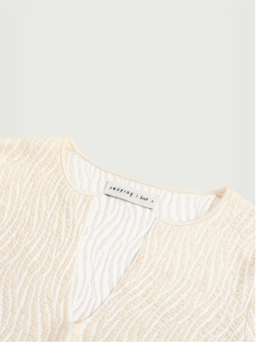 Cream bubble yarn classic knit top