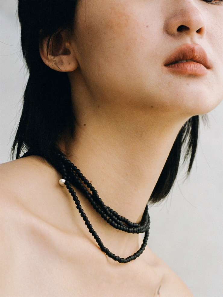 Ebony seeds beading necklace