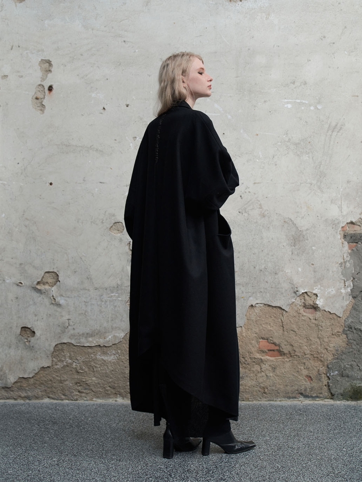 Loose asymmetric wool jacket