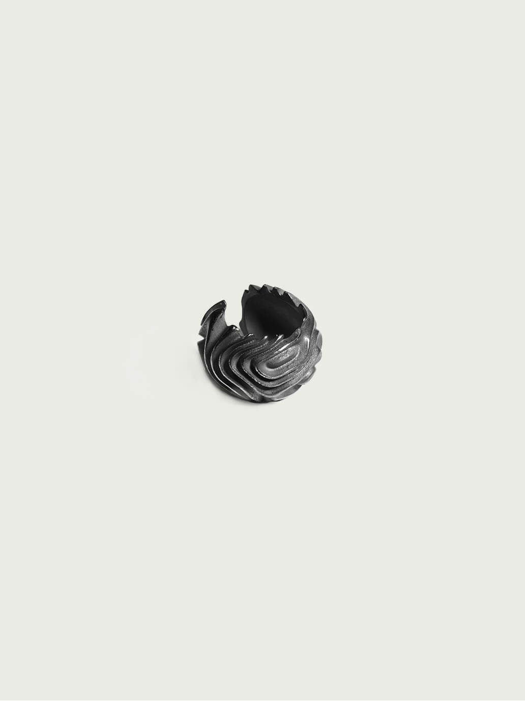 Black limbo earing -single