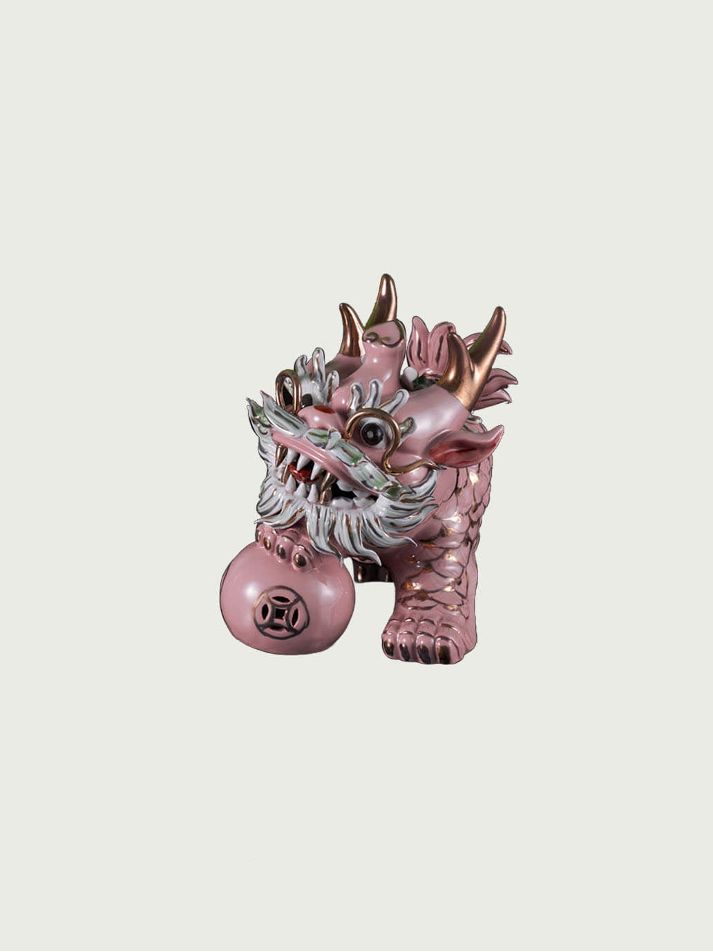 Golden kylin decoration with hydrangea