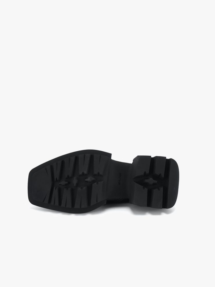 UNTITLAB Reel Derbies Slip on Black