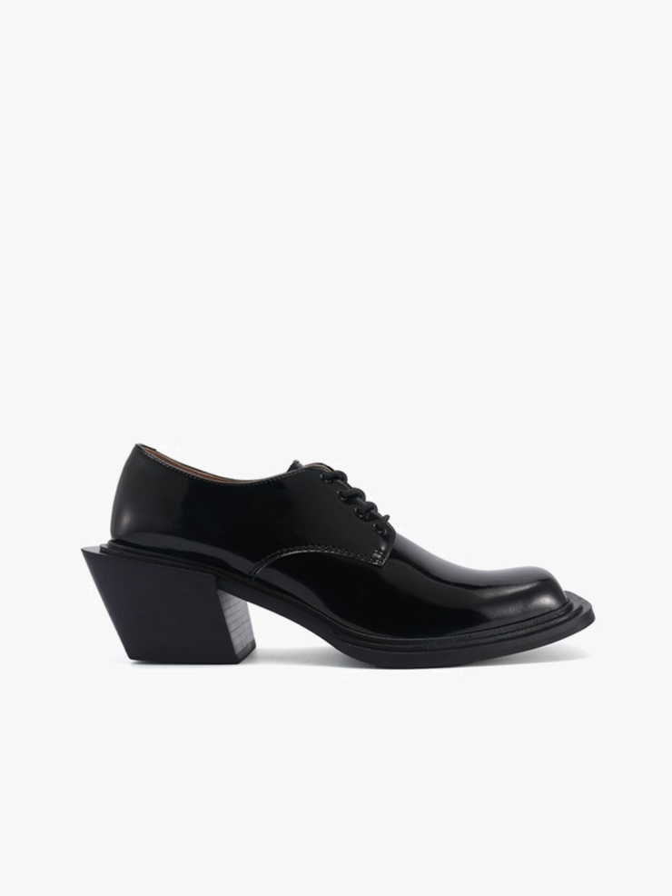 UNTITLAB Step Derbys Black