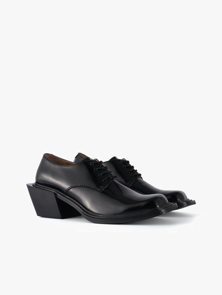 UNTITLAB Step Derbys Black