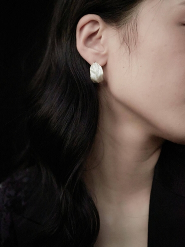 Silver withered leaf earrings