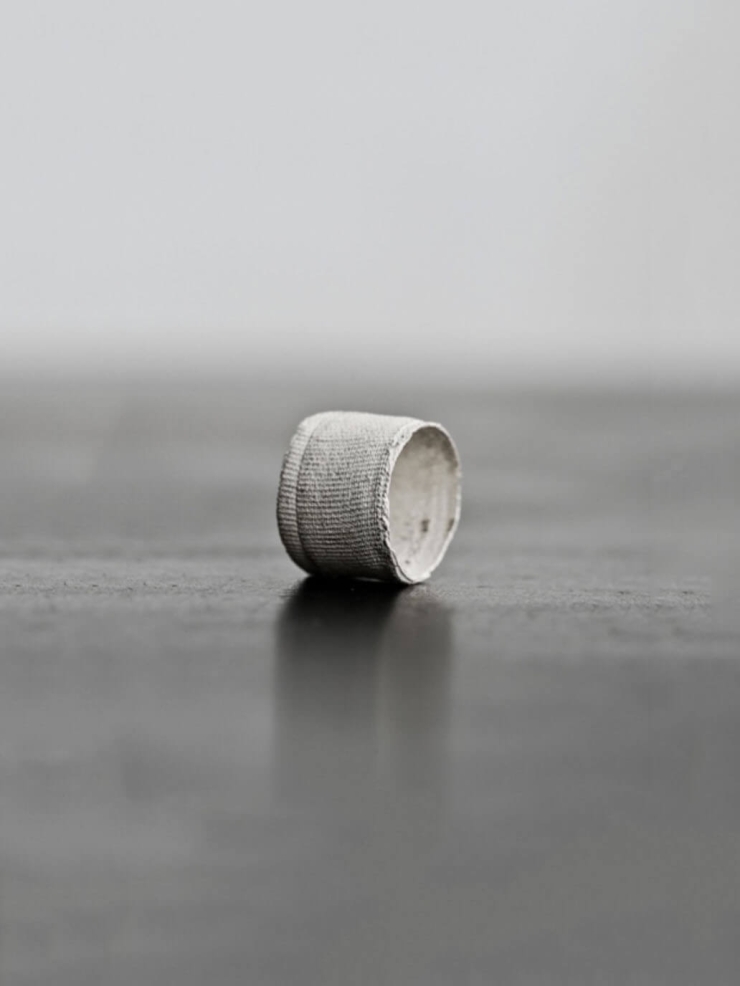 White medium bandage ring