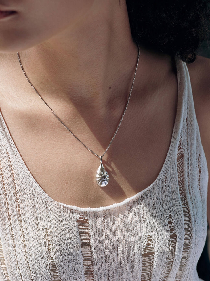 Silver Pleated Shell Necklace