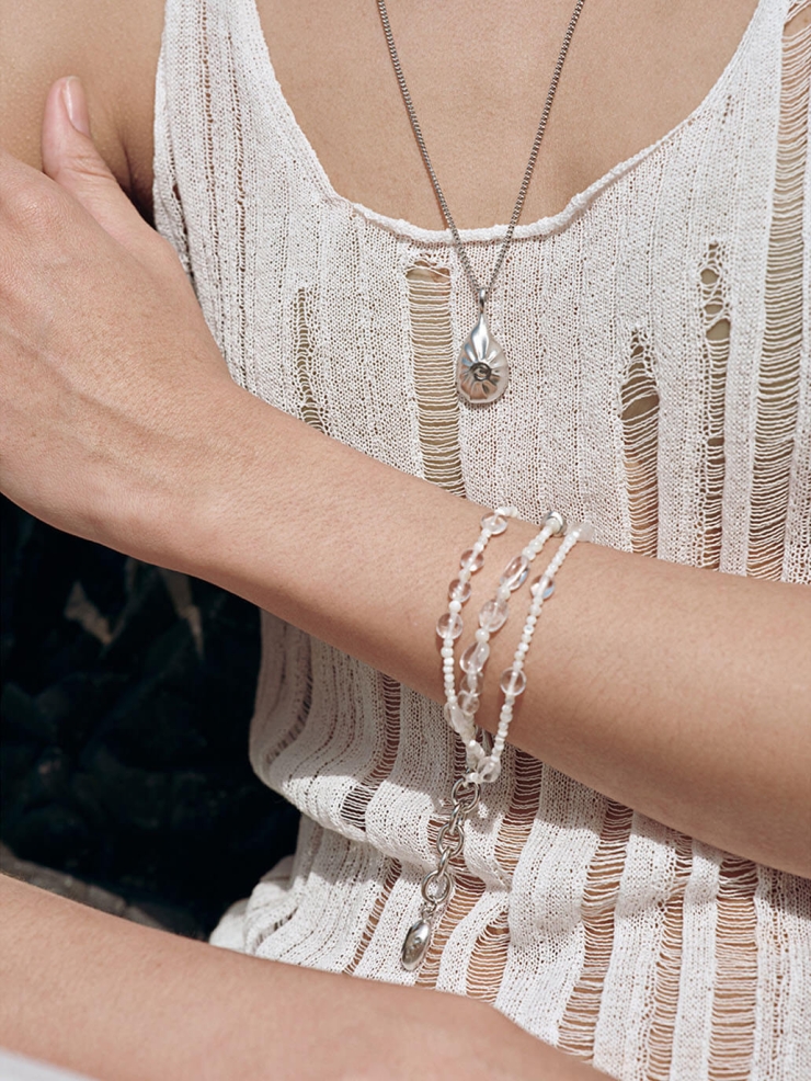 Silver Pleated Shell Necklace