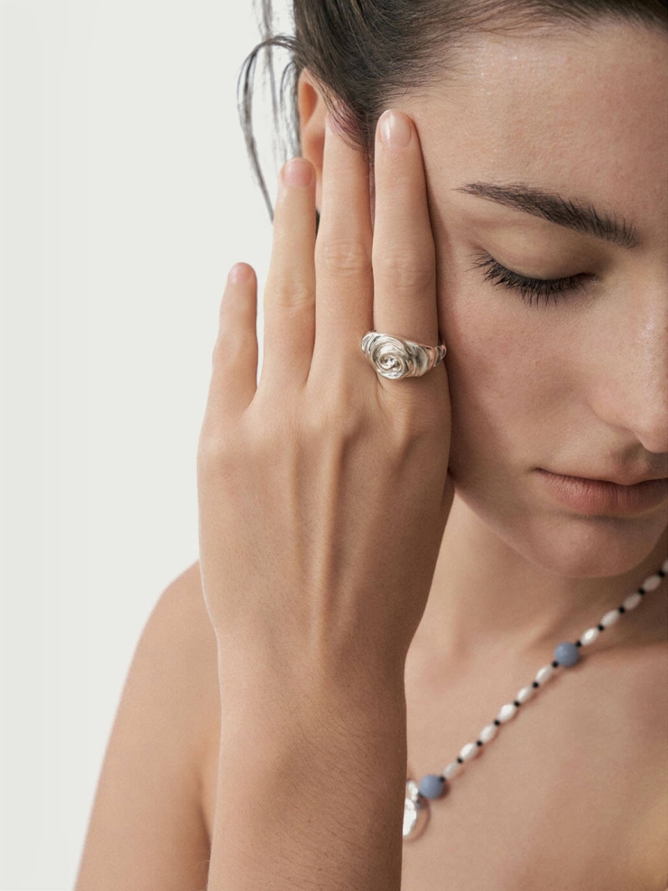 Silver Swirl Ring