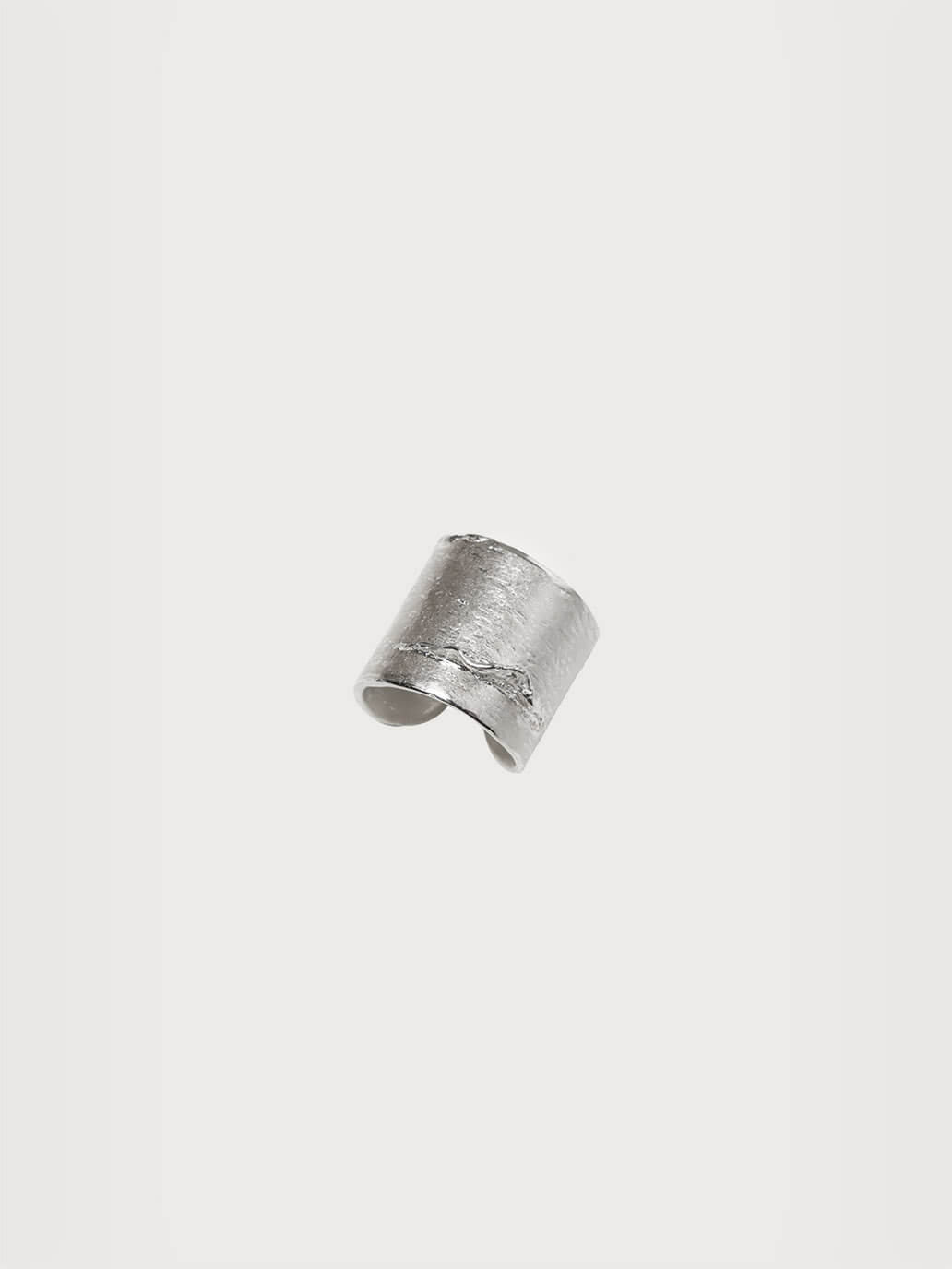 Silver ocean shadow ring